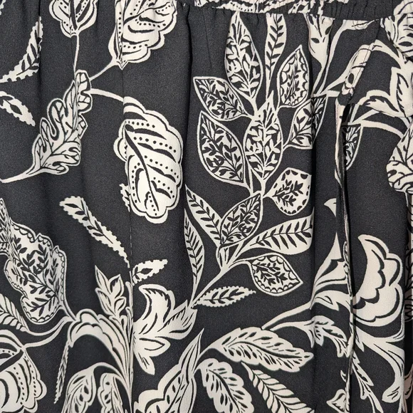 Ann Taylor Black and White Leaf Mini Dress - Picture 4 of 7